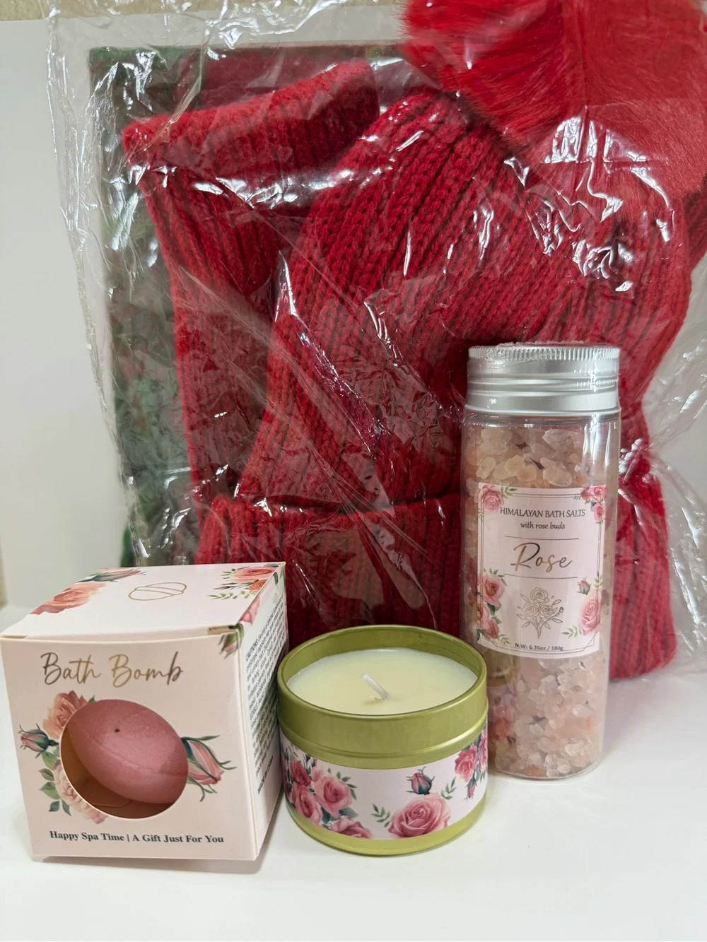 Rose Bath Bomb, Candle & Himalayan Bath Salts Gift Set - Red